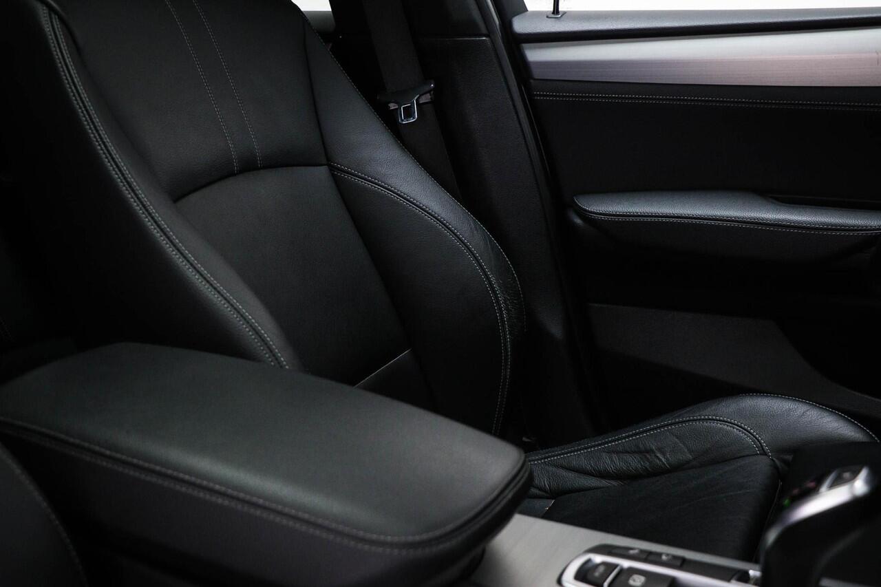 BMW X4 M40i High Executive | COMFORT ACCES / DRIVING ASSISTANT PLUS- PACK | LED | HEAD UP | APPLE | 20"