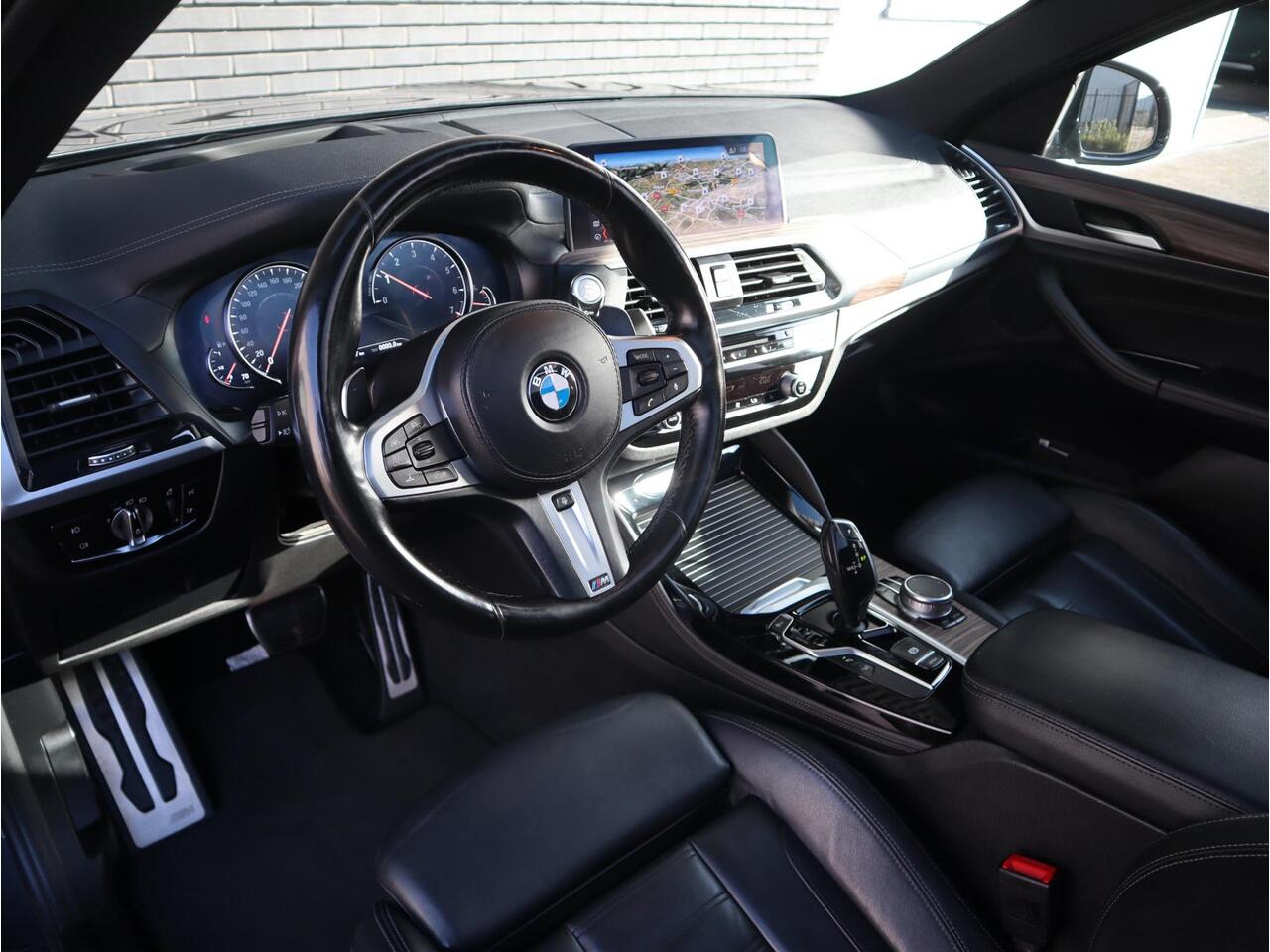 BMW X4 xDrive30i High Executive M Sport Pakket Automaat / Navigatie Professional / Panoramadak / Head-Up Display / Driving Assistant Plus / Innovation Pakket / Leder / M Sportremsysteem / Adaptief Onderstel / 20 Inch