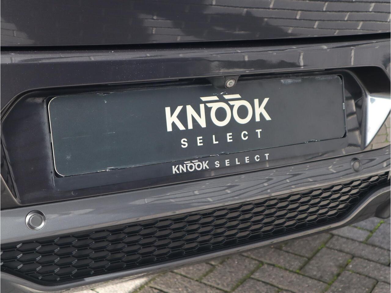 BMW X4 xDrive30i High Executive M Sport Pakket Automaat / Navigatie Professional / Panoramadak / Head-Up Display / Driving Assistant Plus / Innovation Pakket / Leder / M Sportremsysteem / Adaptief Onderstel / 20 Inch