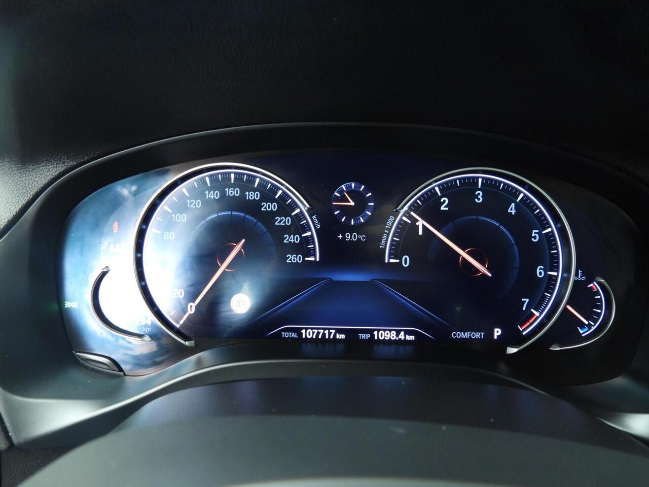 BMW X4 xDrive30i | LED | Leder | HUD | Trekhaak | Sportstoelen | Keyles go | Hifi speakers | Alu 19 inch