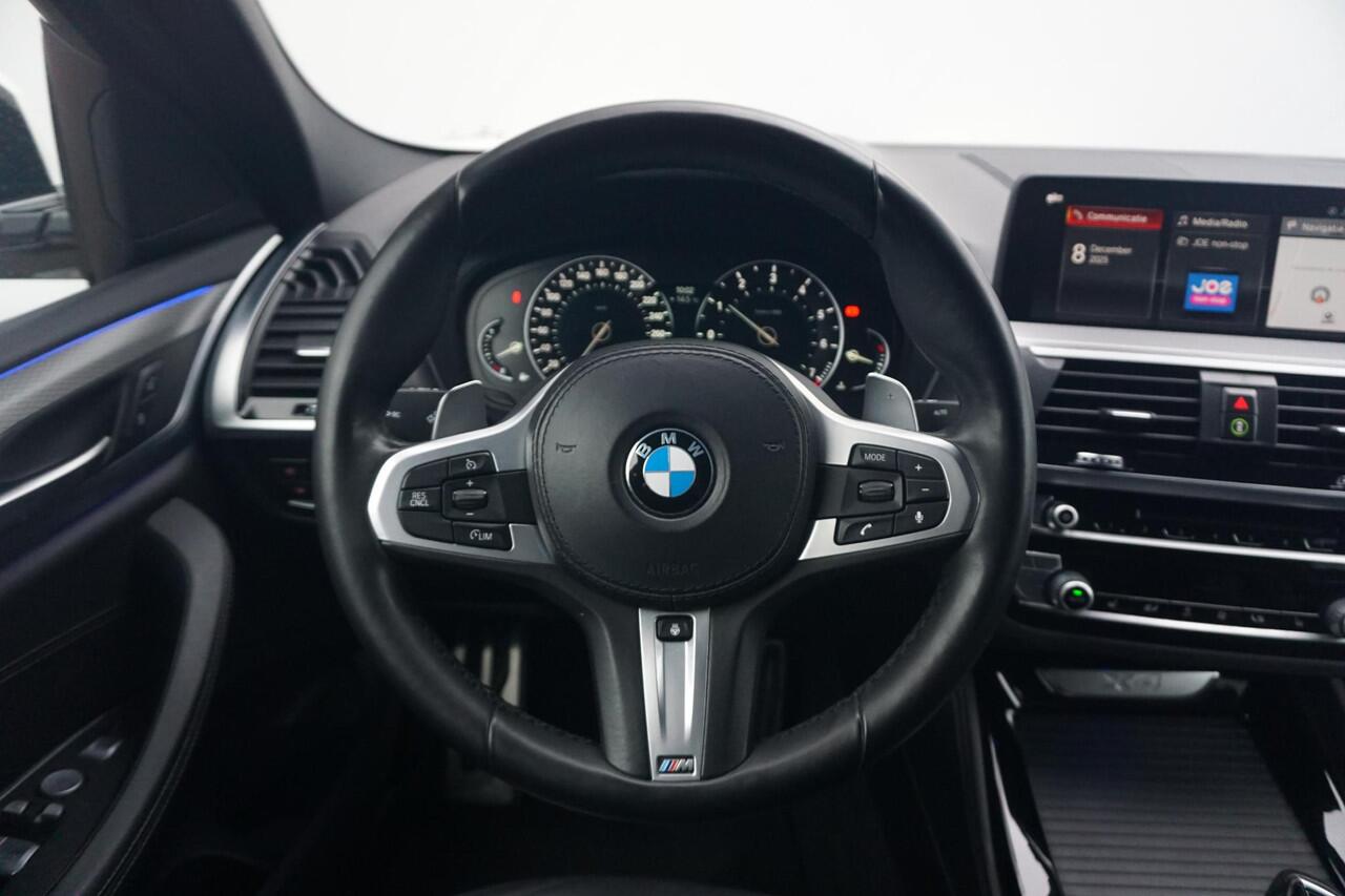 BMW X4 xDrive20i M Sportpakket 20'' / Head-Up Display / Stuurwielrand verwarmd / Parking Assistant
