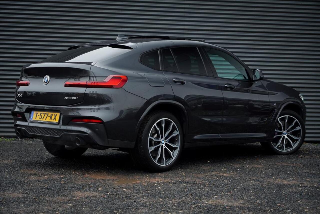 BMW X4 xDrive30i High Executive M-Sport / Pano / Harman Kardon / Trekhaak