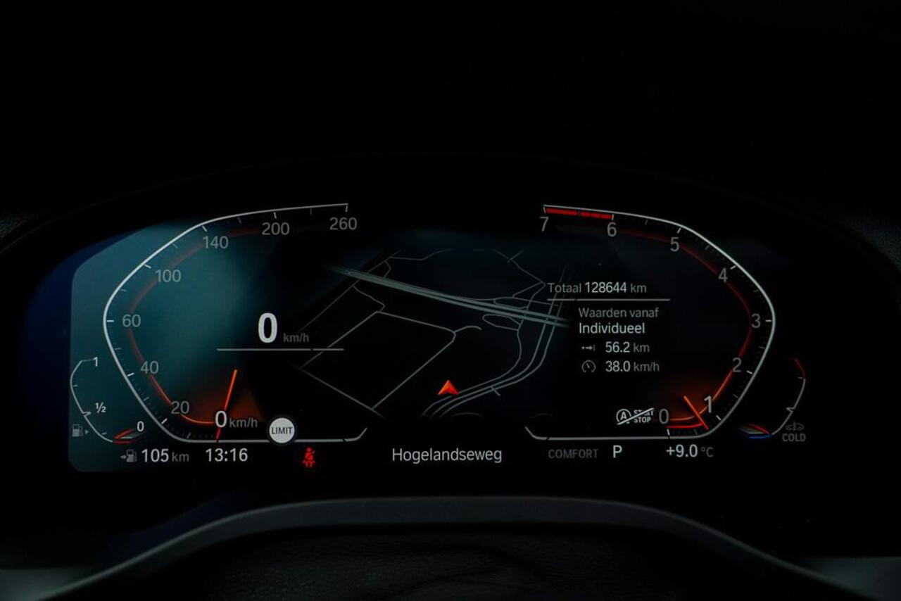 BMW X4 xDrive30i High Executive M-Sport / Pano / Harman Kardon / Trekhaak