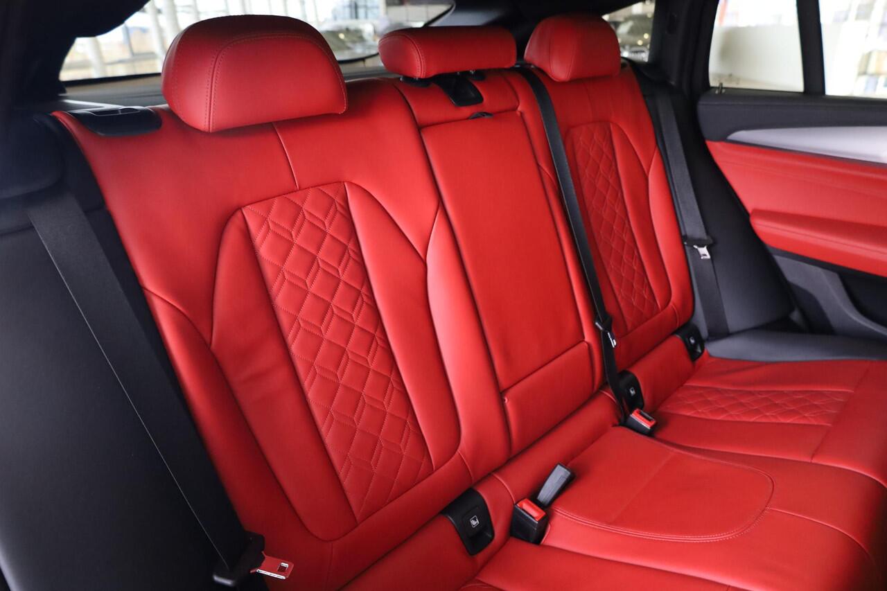 BMW X4 M40i High Executive | Panoramadak | Harman Kardon | Elektrische trekhaak | Head-Up