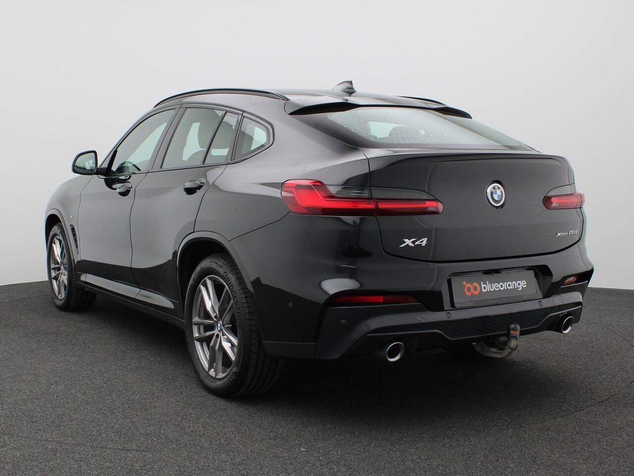 BMW X4 xDrive20i High Executive 184PK Aut8 M-Sport, Trekhaak, Memorystoel, Stoelverwarming, Adaptieve Cruise Controle, Head-Up Display, Keyless, Elektr. Achterklep, 18" LM Velgen