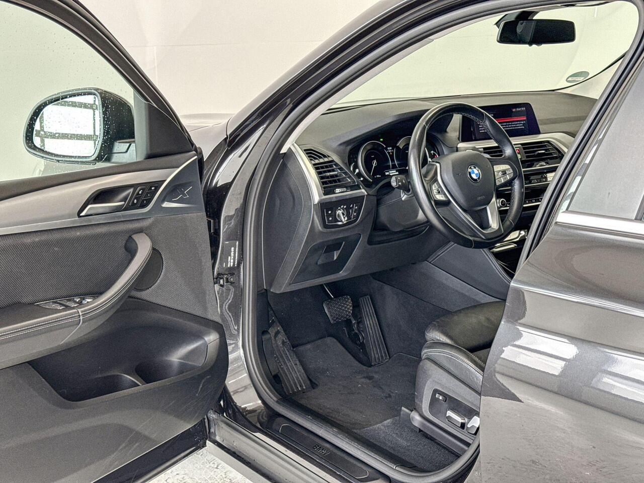 BMW X4 xDrive20i Innovationspakket Model Essential Aut. | Selections