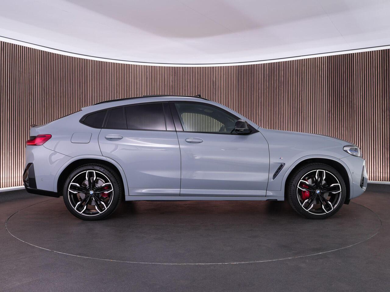 BMW X4 M40i xDrive 360pk High Executive |dealer onderhouden|M-sport|schuif/kantel dak|Harman&Kardon|Laser LED|memory|carbon interieur|trekhaak|shadow-line|Apple Carplay|21" lichtmetalen velgen|
