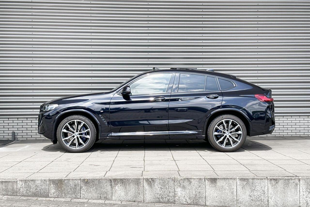BMW X4 xDrive20i High Executive / M Sportpakket / Panoramadak / Laserlight / Selections