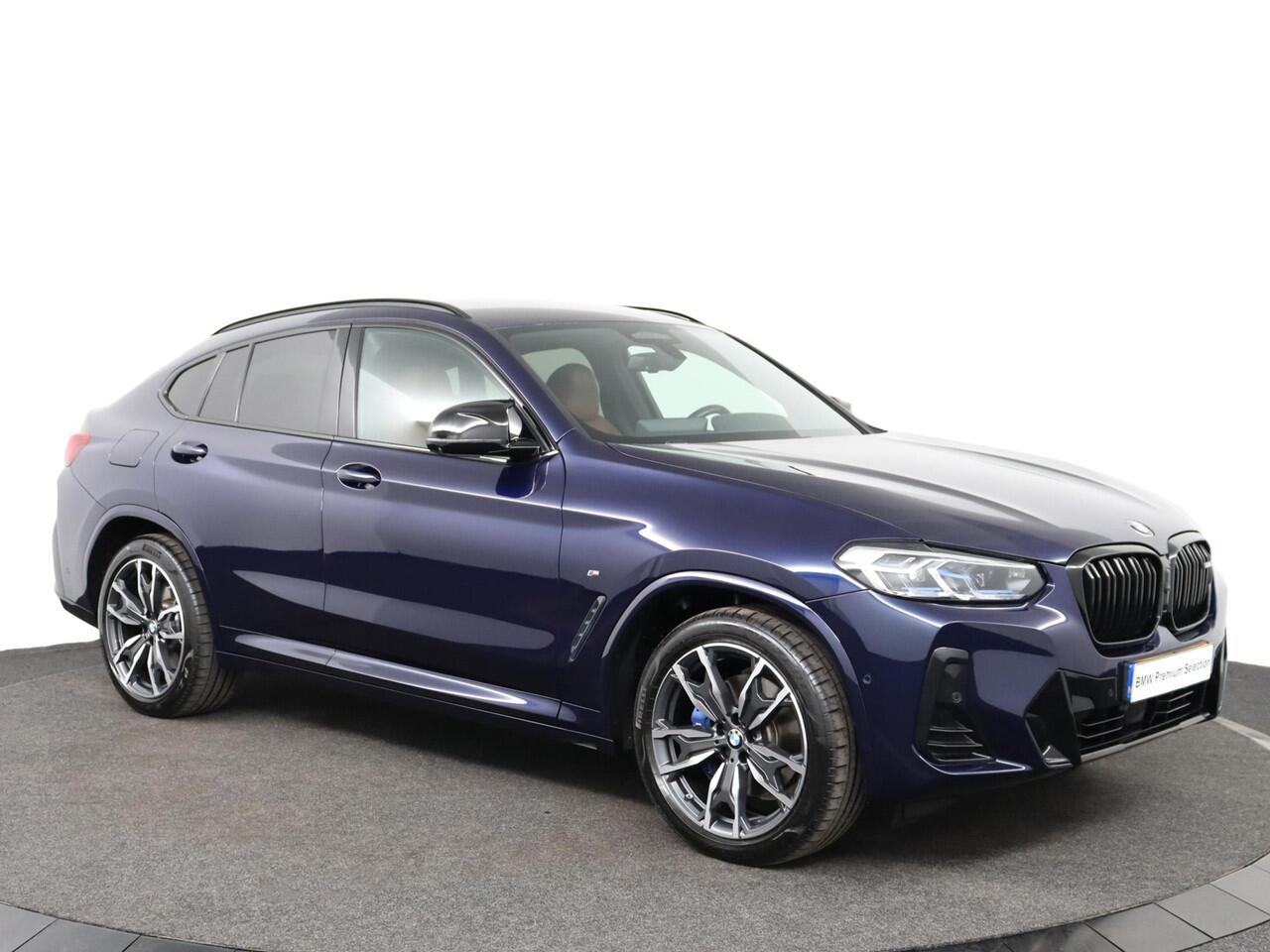 BMW X4 M40i Business Edition Plus | BMW Laserlight | Head-Up Display | Harman Kardon | Trekhaak | Adaptief M Onderstel | Verwarmde stoelen voor en achter