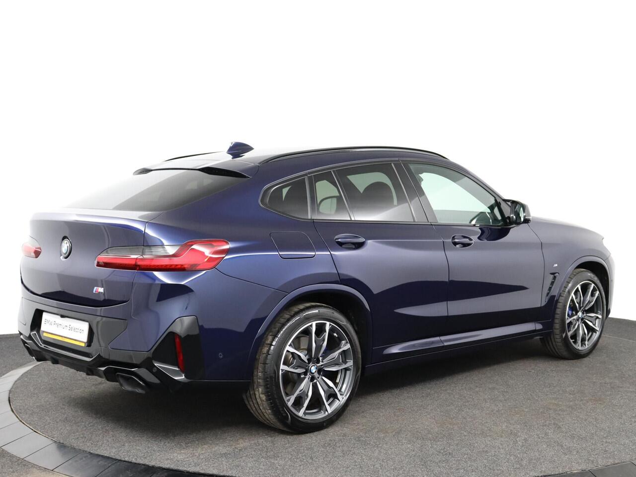 BMW X4 M40i Business Edition Plus | BMW Laserlight | Head-Up Display | Harman Kardon | Trekhaak | Adaptief M Onderstel | Verwarmde stoelen voor en achter