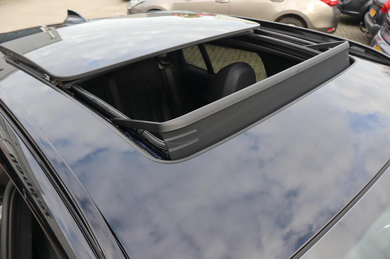 BMW X4 xDrive20i Business Edition Plus BTW Auto, Lederen interieur, Panormadak, Schuif- kanteldak, Apple Carplay, DAB