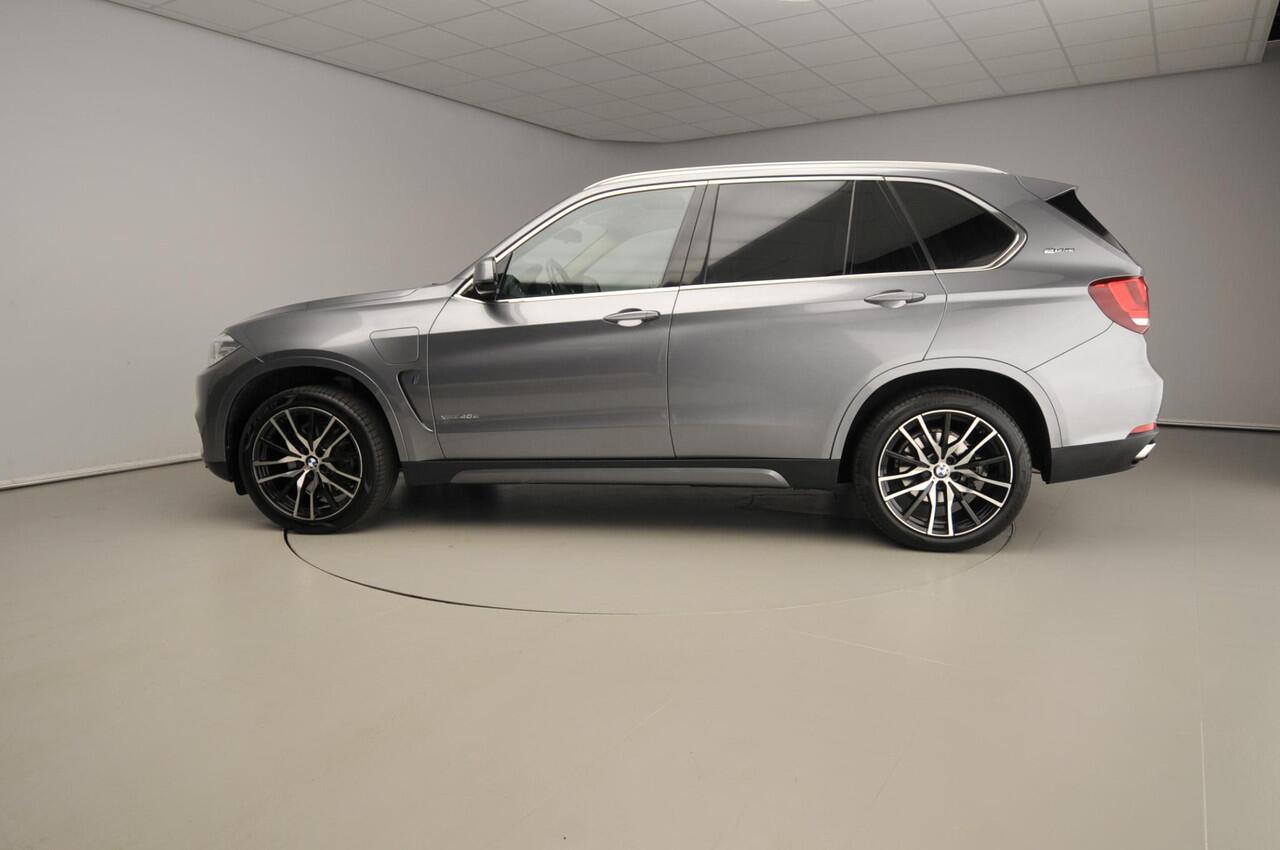 BMW X5 xDrive40e iPerformance High Executive | Trekhaak | Pano | HUD | Camera | Nappa Leder