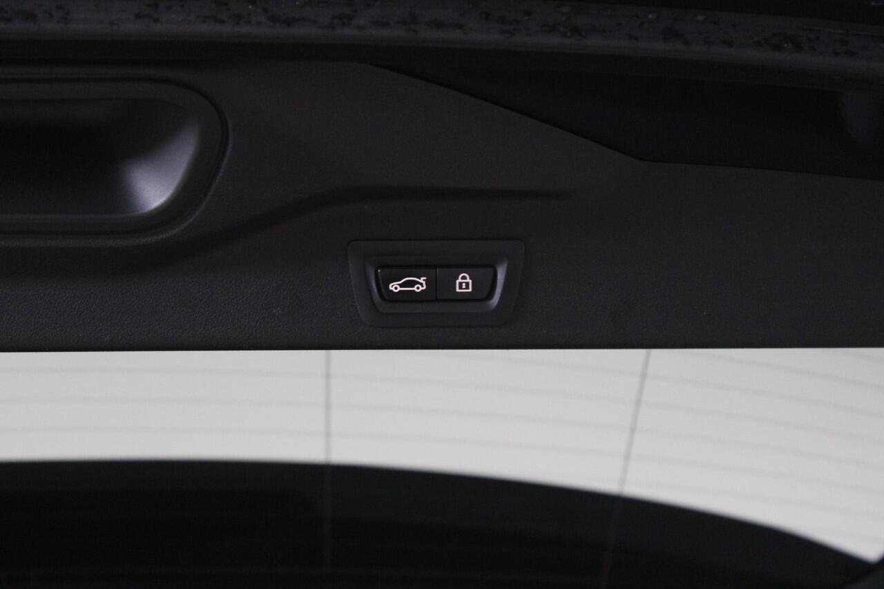 BMW X5 M50d High Executive Panoramadak - Head-up - Lederen bekleding - Harman Kardon