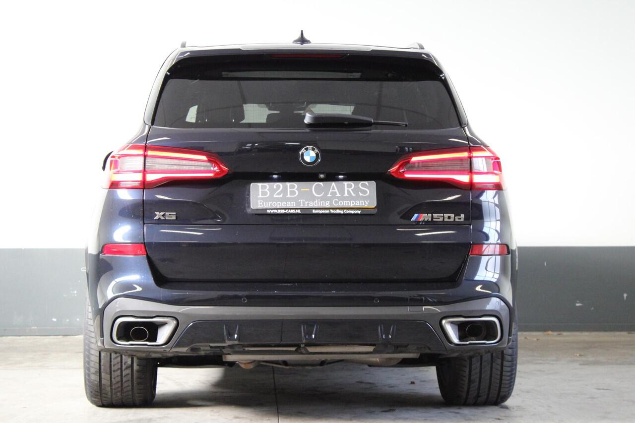 BMW X5 M50d High Executive Panoramadak - Head-up - Lederen bekleding - Harman Kardon