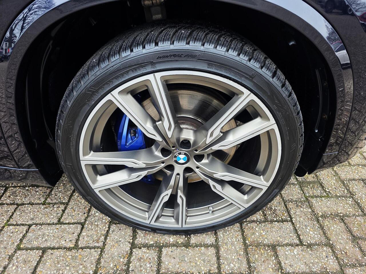 BMW X5 M50d High Executive Grijs Kenteken/ Pano / Trekhaak / HUD