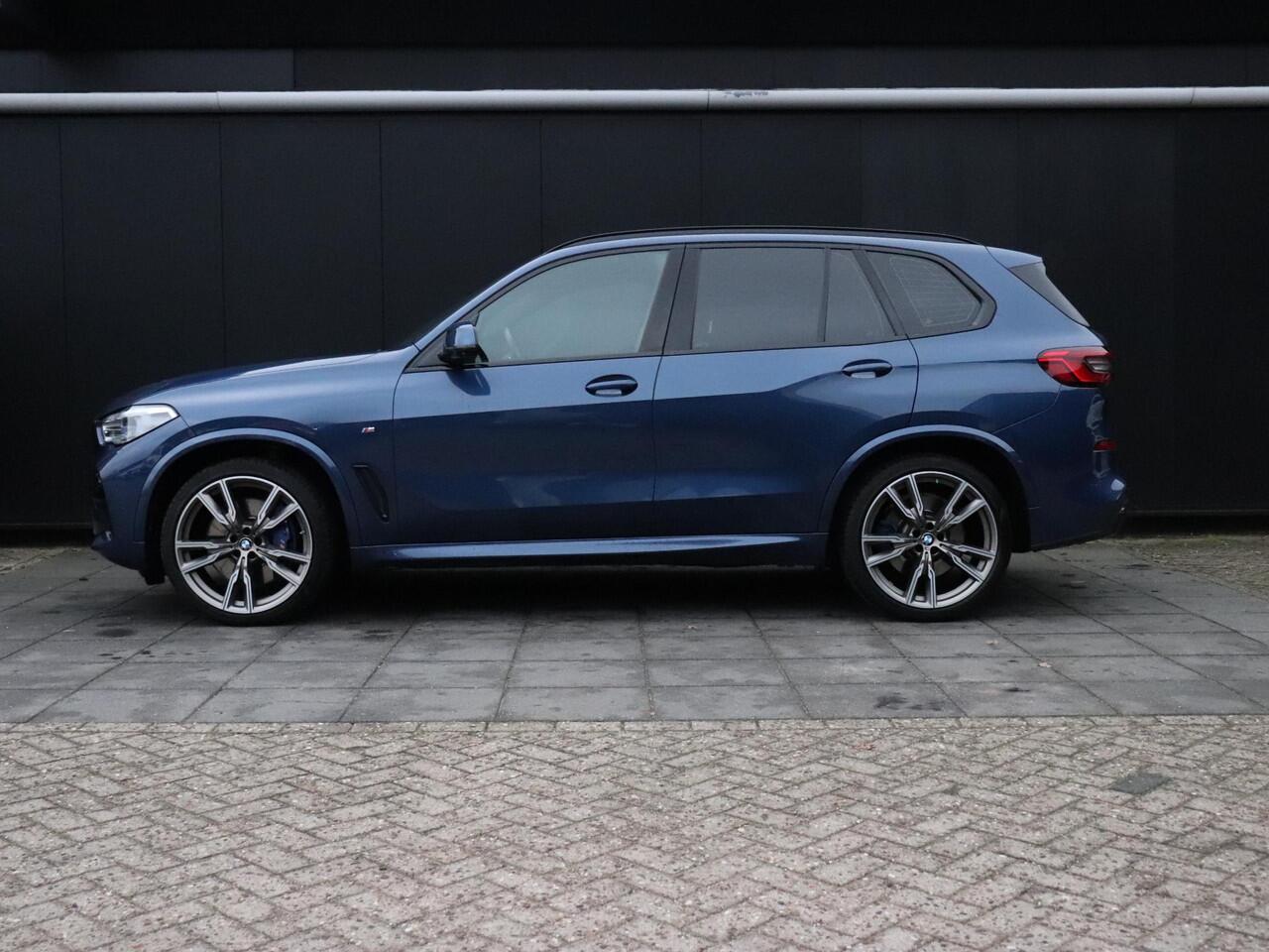 BMW X5 xDrive40i High Executive | M SPORT | LEDER | PANO-DAK | 4W-BESTURING | MEMORY | H&K | 360° CAMERA | HEAD-UP | APPLE CARPLAY | CRUISE | STOELVERW. |