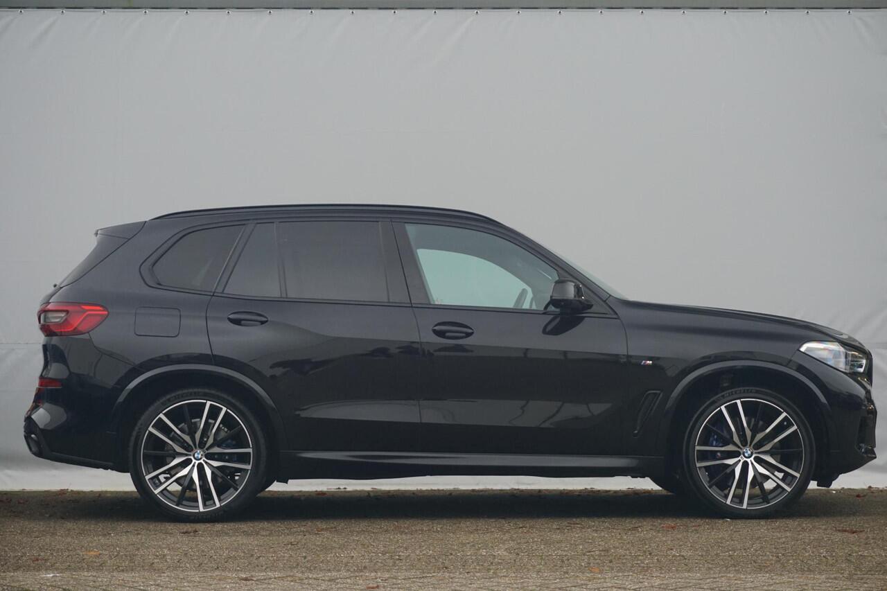 BMW X5 xDrive40i High Executive M Sportpakket 22'' / Panoramadak / Active Steering / Harman Kardon / Comfort Acces