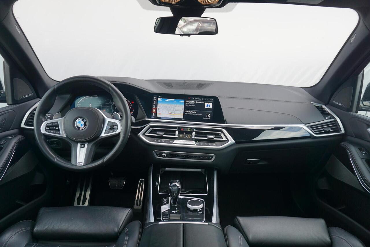 BMW X5 xDrive40i High Executive M Sportpakket 22'' / Panoramadak / Active Steering / Harman Kardon / Comfort Acces