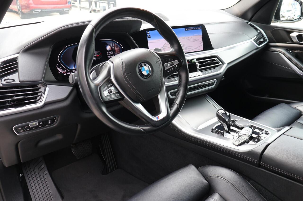 BMW X5 45e Executive NL-Auto | Dealer Onderh | Trekhaak | Sfeer | Elek Stoelen+Klep | Camera | Alarm Klasse 3 |Memory| Laser Led | Keyless | Safety Pack | Carplay | Luchtvering