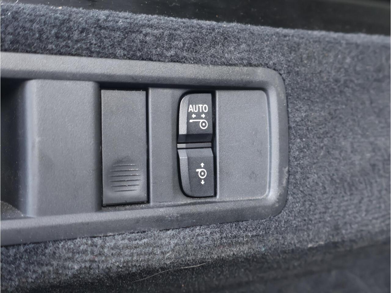 BMW X5 M50i High Executive Copilot / Trekhaak / Parkingass. + / Headup / Panodak / Achterasbesturing / Laserlight