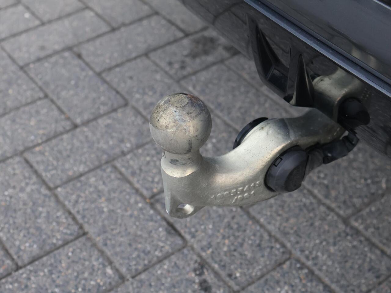 BMW X5 M50i High Executive Copilot / Trekhaak / Parkingass. + / Headup / Panodak / Achterasbesturing / Laserlight