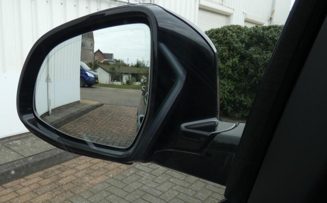 BMW X5 XDRIVE45E M-Sport,Softcl,HenK,Laser,PremiumSelGarantie