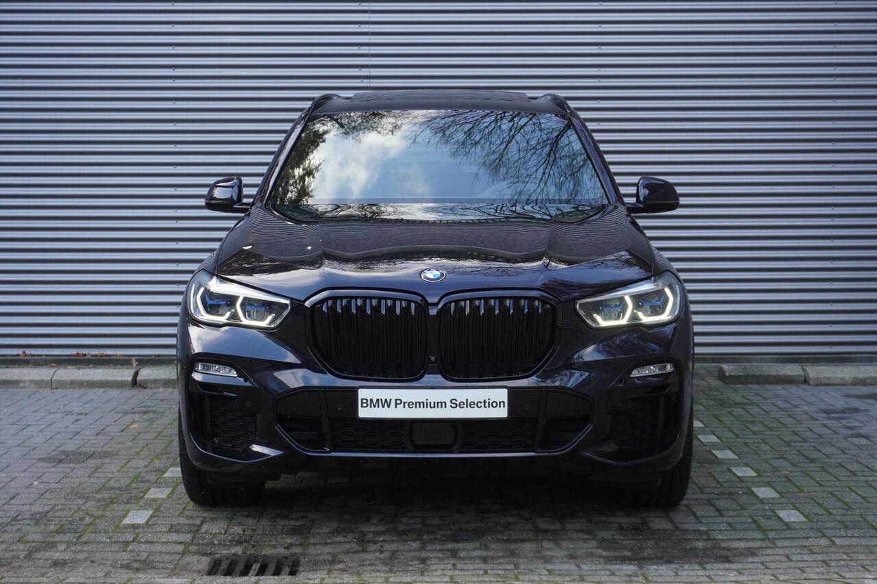 BMW X5 xDrive40i M Sportpakket | Integral Active Steering | Glazen panoramadak | BMW Laserlight | Parking Assistant Plus | HIFI System Harman Kardon
