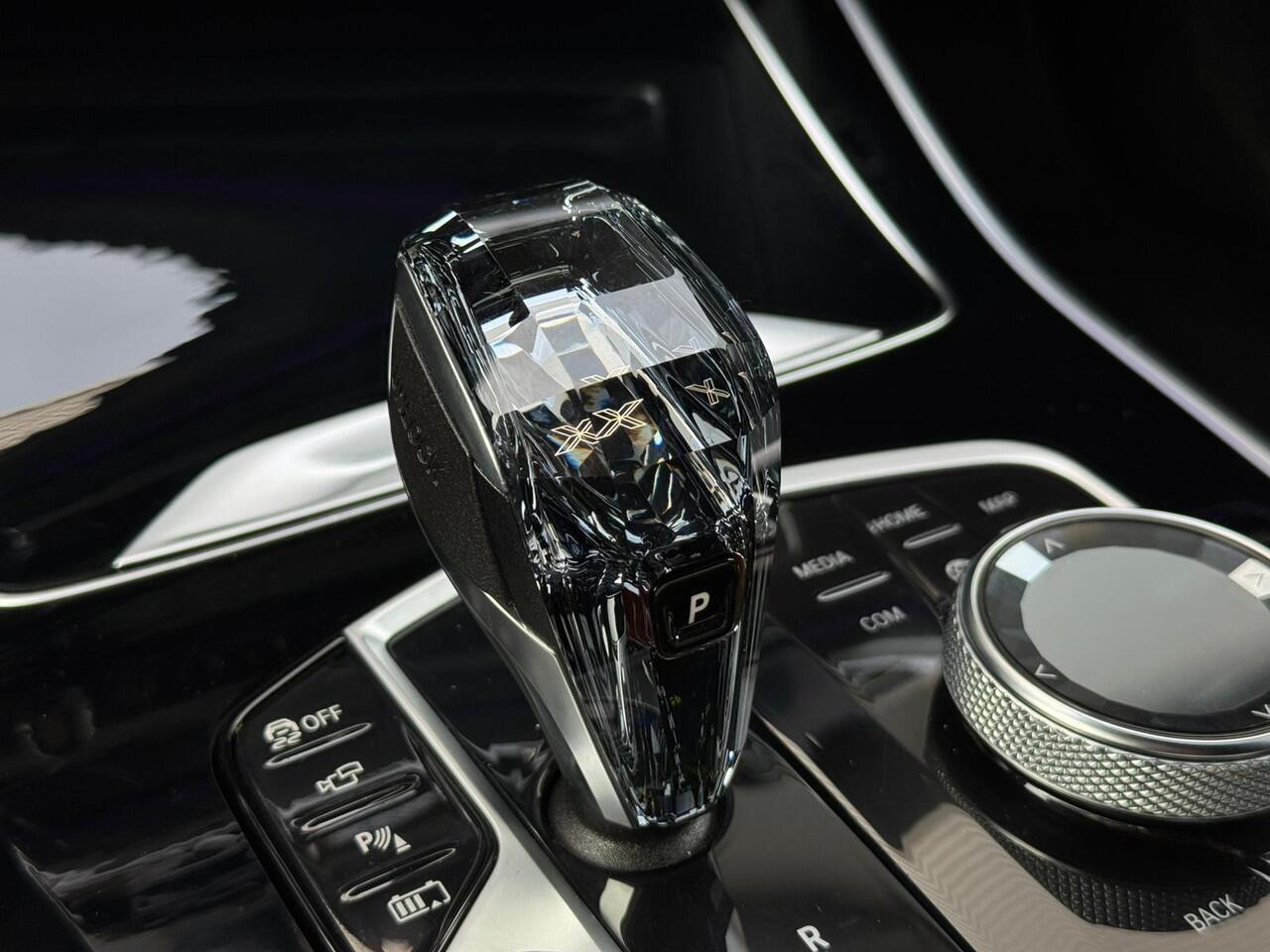 BMW X5 xDrive45e High Executive |Bowers & Wilkins |Alcantara hemel |Luchtvering |Pano |360° |Head-Up |Sfeer