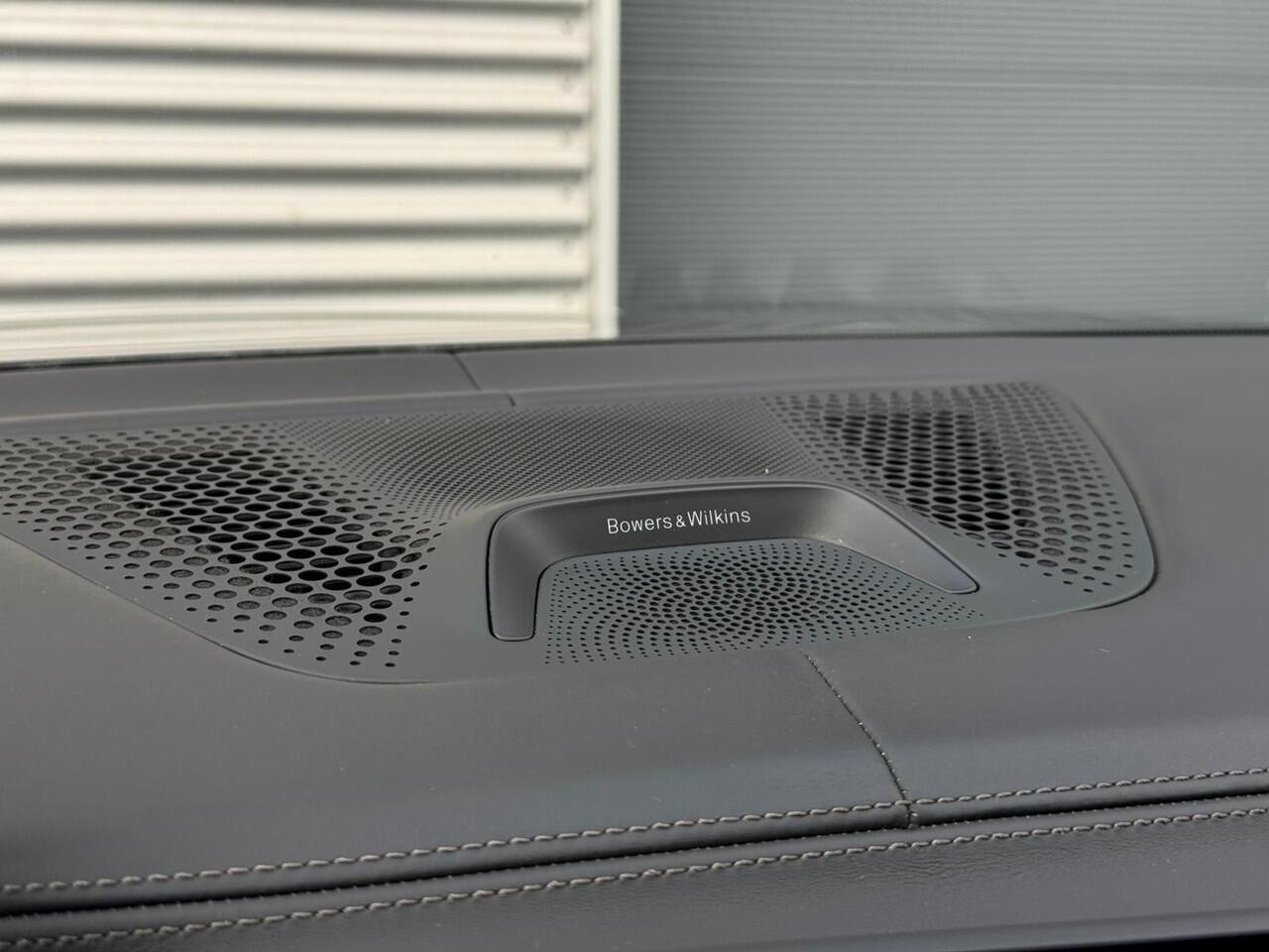 BMW X5 xDrive45e High Executive |Bowers & Wilkins |Alcantara hemel |Luchtvering |Pano |360° |Head-Up |Sfeer