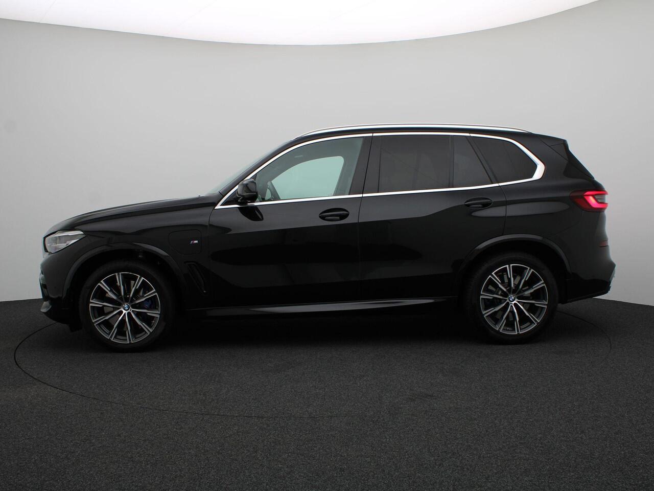 BMW X5 xDrive45e High Executive | M Sportpakket | Audio Media Pack | Adaptive Air Suspension | Panorama-Glasdak Sky Lounge | Comfortstoelen | DAB | HiFi | 20''