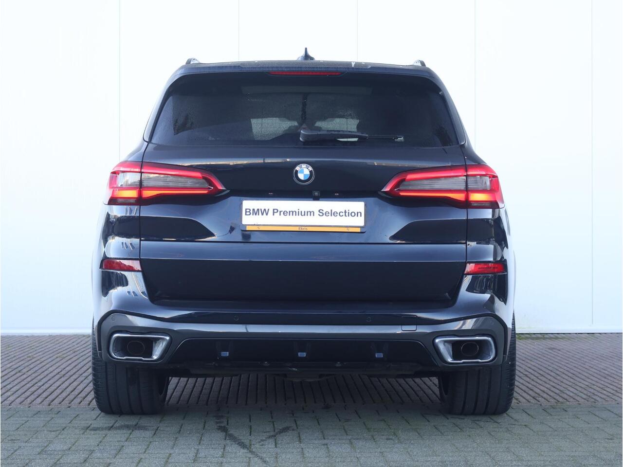 BMW X5 xDrive40i High Executive M Sportpakket/ 22 inch LM/ Comfort Access/ Sportstoelen/ Head-Up/ Harman-Kardon/ Laserlight/ Warmte Comfortpakket/ Active steering