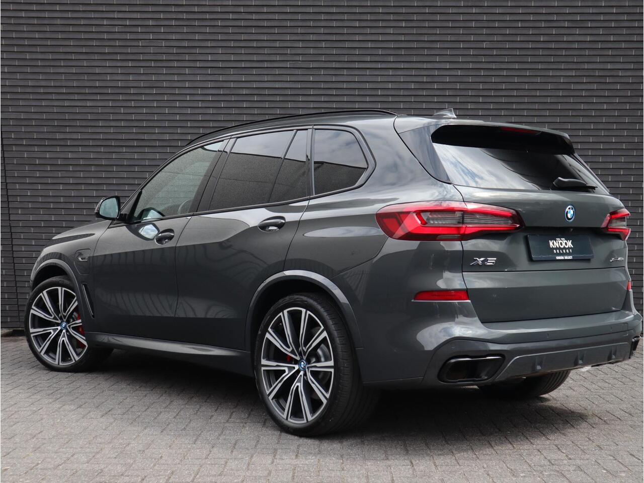 BMW X5 xDrive45e High Executive / Massage / Panodak / Head Up / Trekhaak