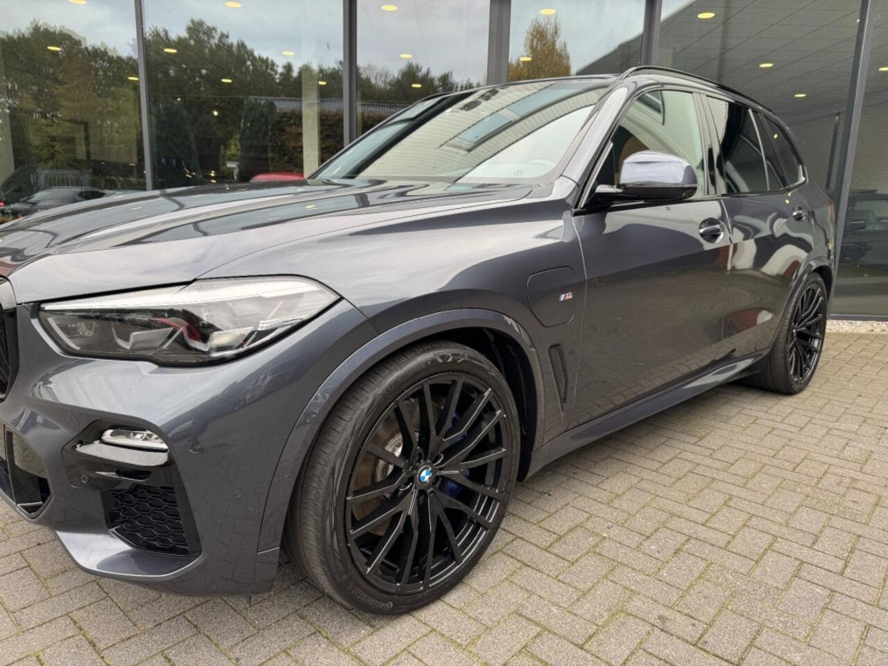 BMW X5 xDrive45e M-Sport,Luchtvering,HUD,Pano,LED,TV'S,Keyless,Stoelverw V+A,