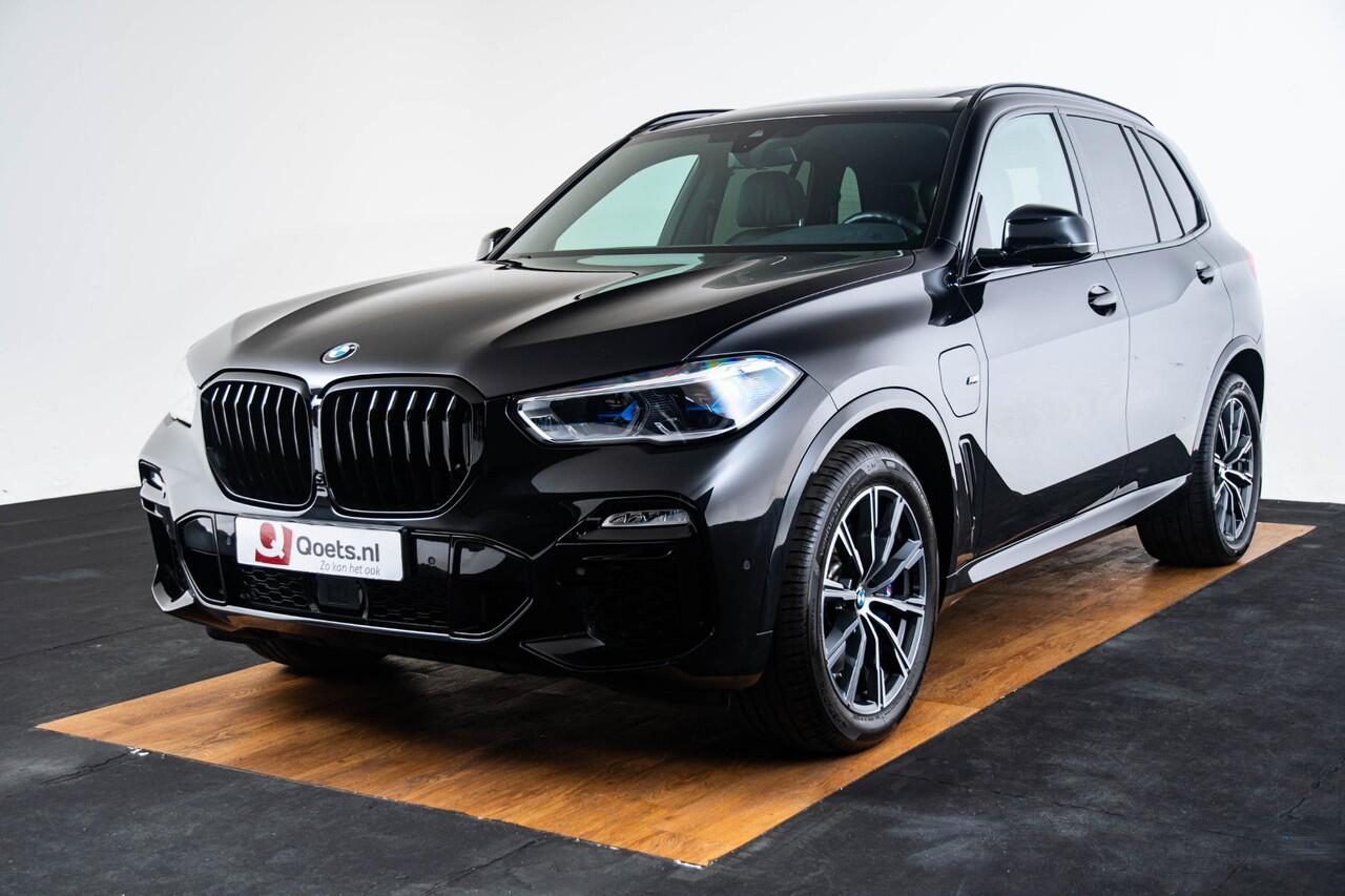 BMW X5 xDrive45e High Executive M Sport - Panoramadak - Comfortstoelen - Warmte Comfort Pack Voor - Getinte Ruiten - Head up - Comfort Access - BMW Laserlight - Parking Assistant - Active Cruise Control -