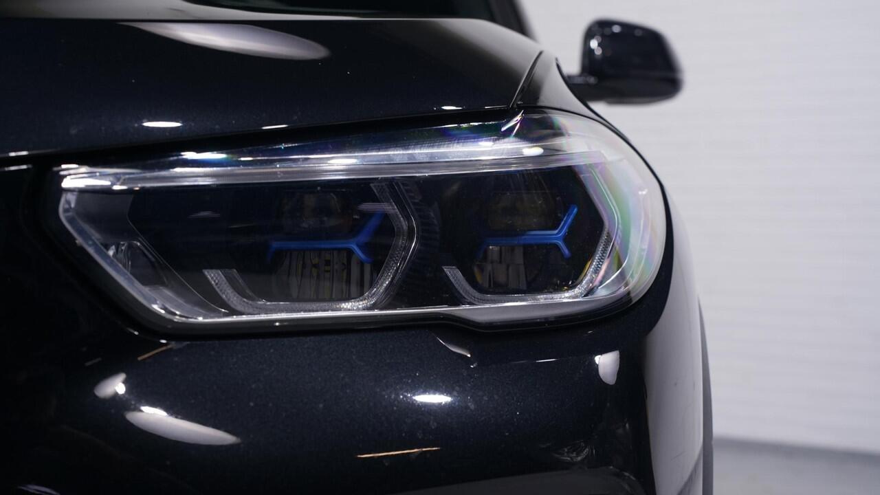 BMW X5 xDrive45e xLine Panodak Comfortstoelen Harman Kardon Camera Hud Apple Carplay Luchtvering Laser light