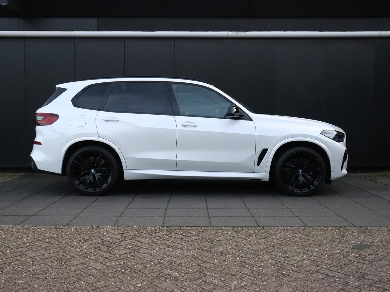 BMW X5 xDrive45e High Executive | MEMORY | SOH 84% | LEDER | PANO-DAK | TREKHAAK | LUCHTVERING | HEAD-UP | STOELVERW. | APPLE CARPLAY | CRUISE |