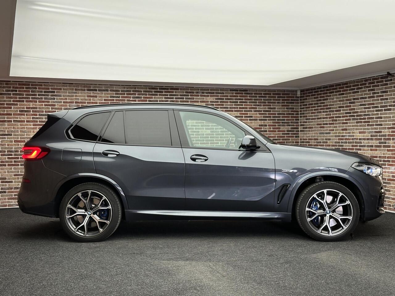 BMW X5 xDrive45e High Executive M-Sport| Dak| Laser Light| GARANTIE tot 2-2027|