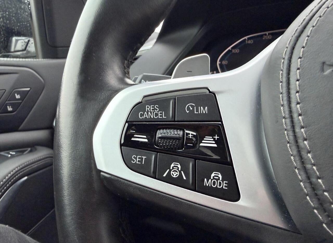 BMW X5 xDrive45e M SPORT SKY HUD MASSAGE LASER