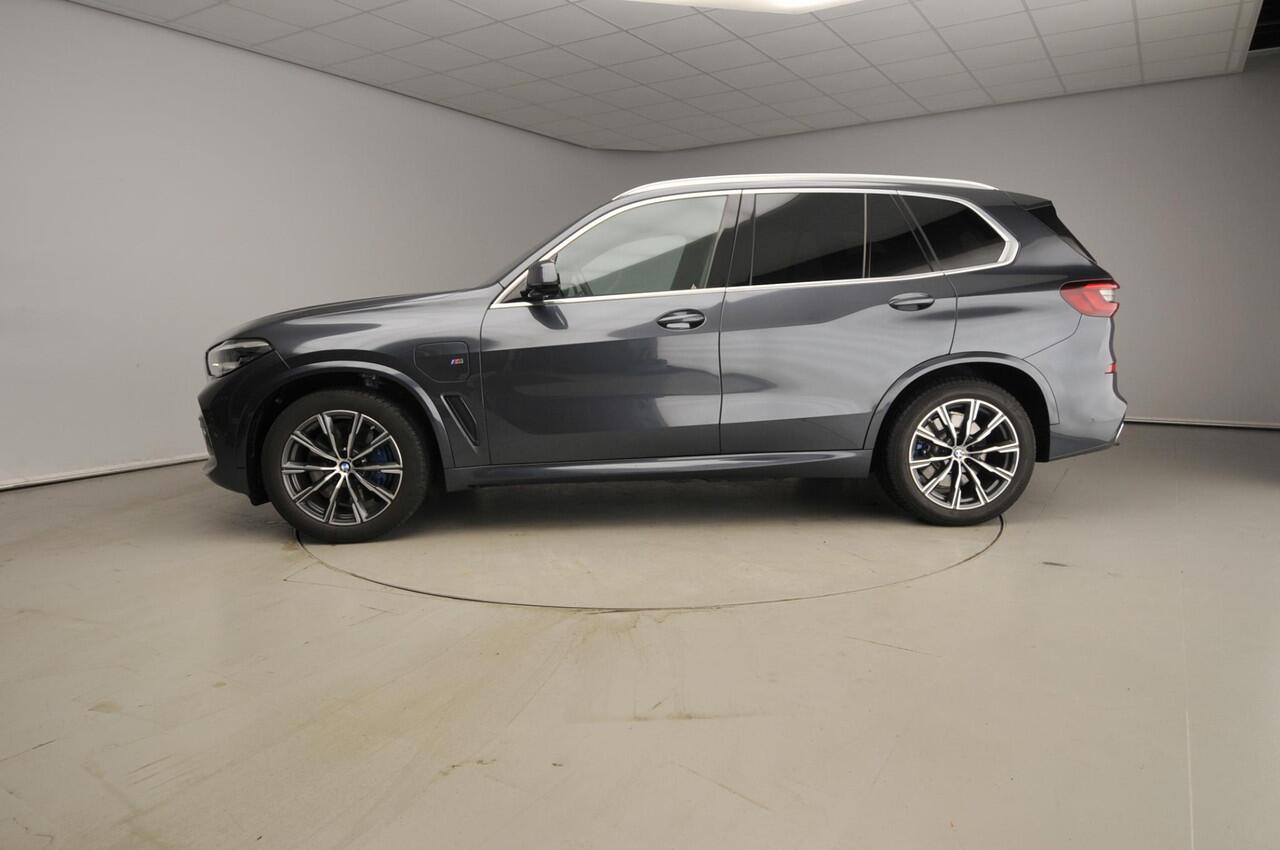 BMW X5 xDrive45e | M-Sportpakket | LED | Leder | HUD | Comfortzetels | Chrome line | DAB | Harman-Kardon sound | Alu 20 inch