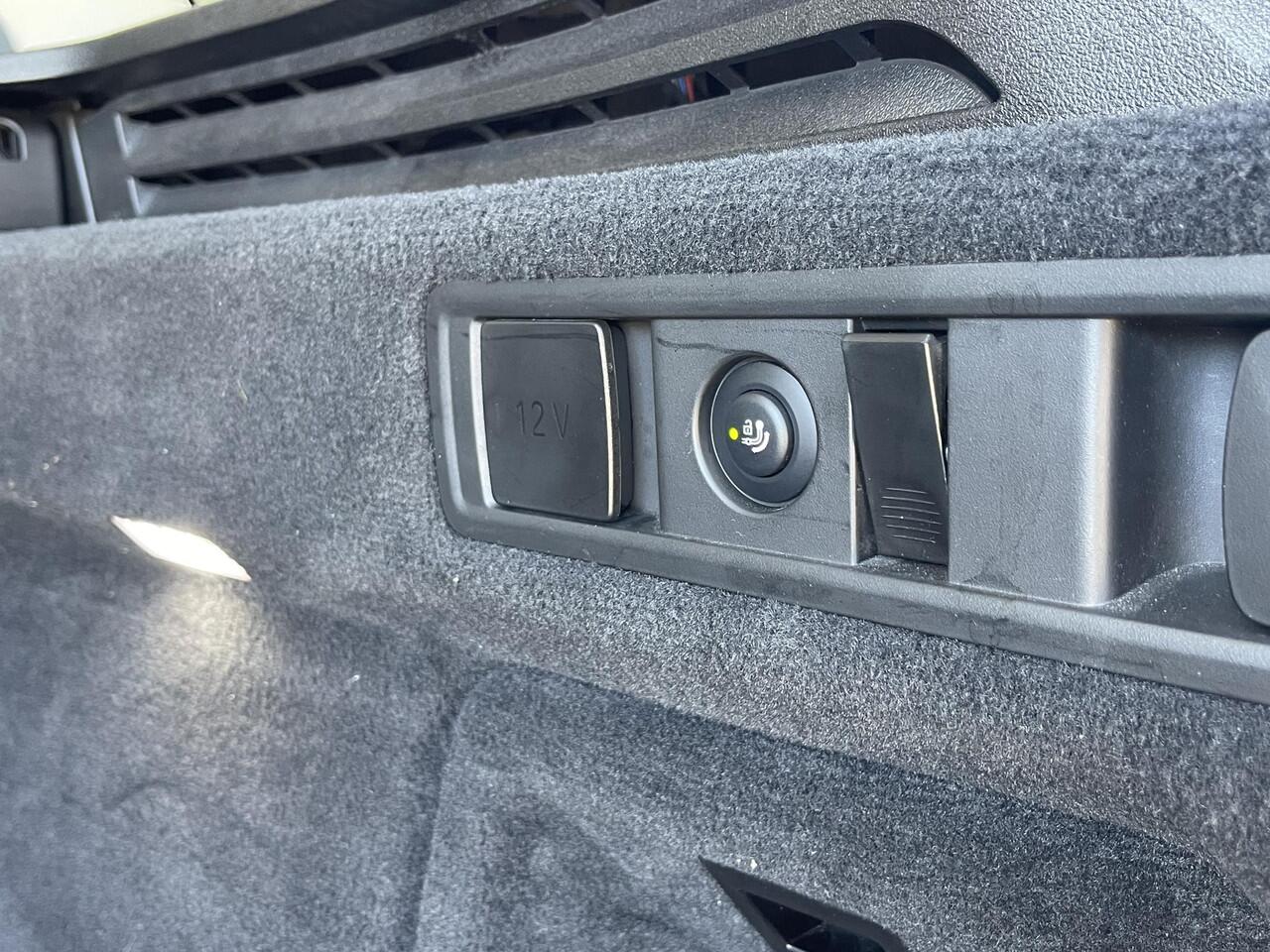 BMW X5 xDrive45e High Executive 19''/Trekhaak/Harman Kardon/Keyless/Head-up/Adaptieve cruise/Dodehoek/Stuur + stoelverwarming v+a/Luchtvering/Leder + memory