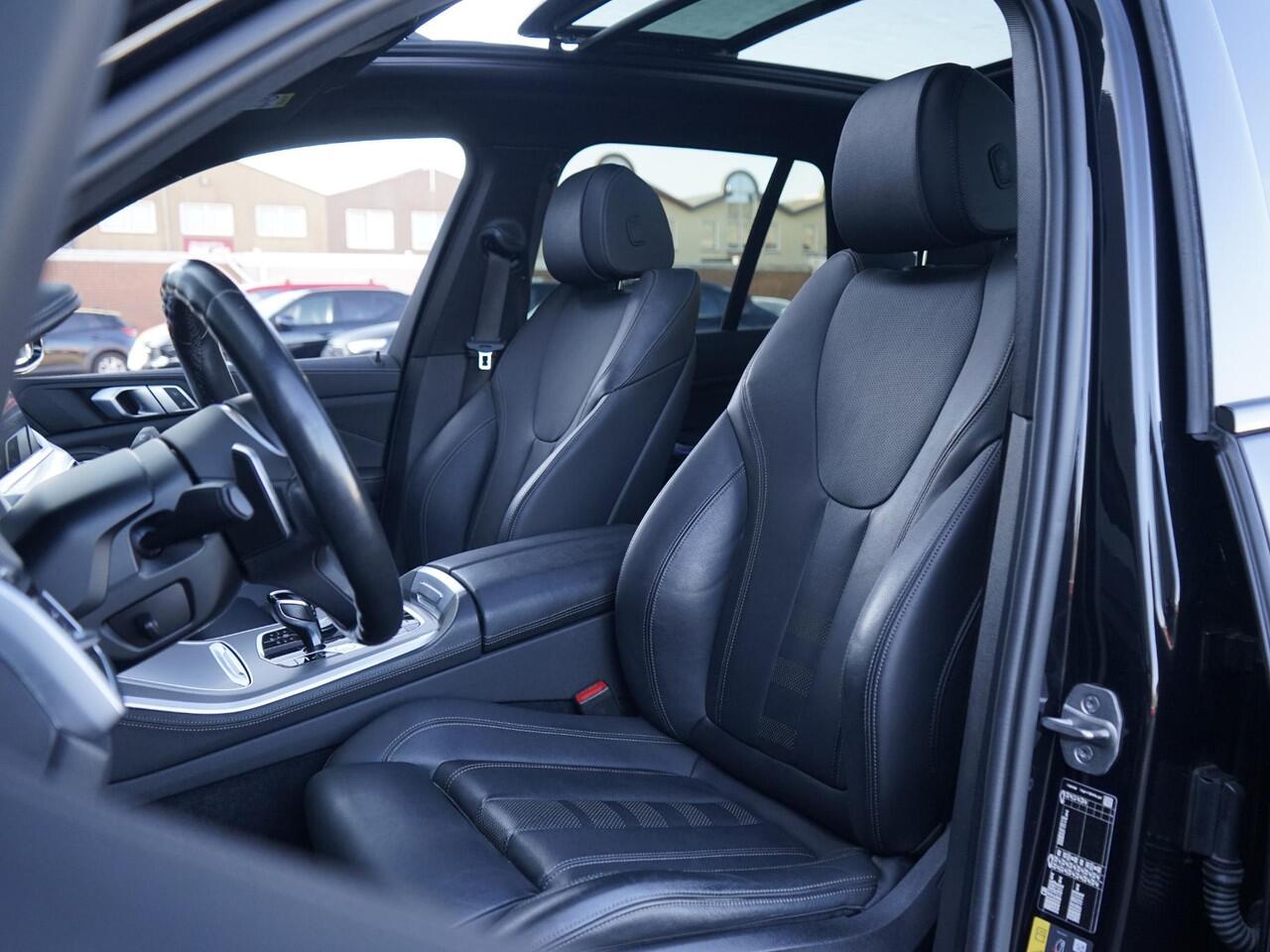 BMW X5 xDrive45e High Executive M sport / 1e Eig / Dealeronderh / Pano / 22 inch / LED / 360 camera / Alarm klasse 3 / Memory / Stoelverw / Shadow line