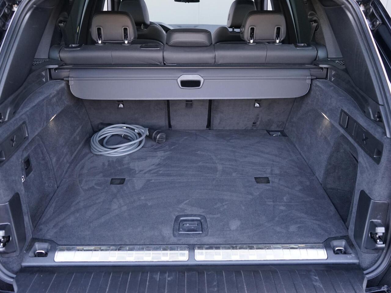 BMW X5 xDrive45e High Executive M sport / 1e Eig / Dealeronderh / Pano / 22 inch / LED / 360 camera / Alarm klasse 3 / Memory / Stoelverw / Shadow line