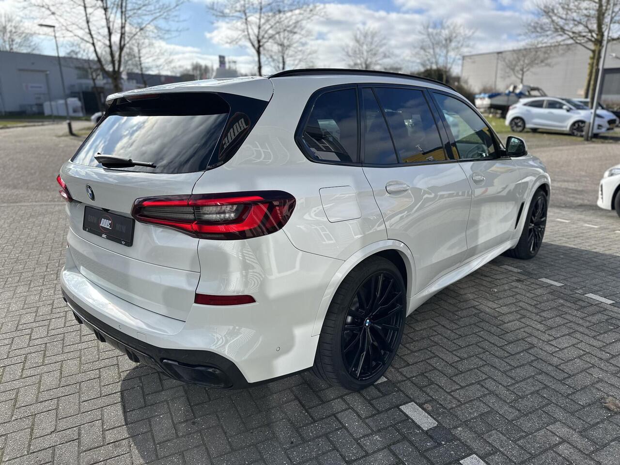BMW X5 xDrive45e High Executive M-Schaalstoel | Autopilot | Panodak | Head up | Keyless | Laser