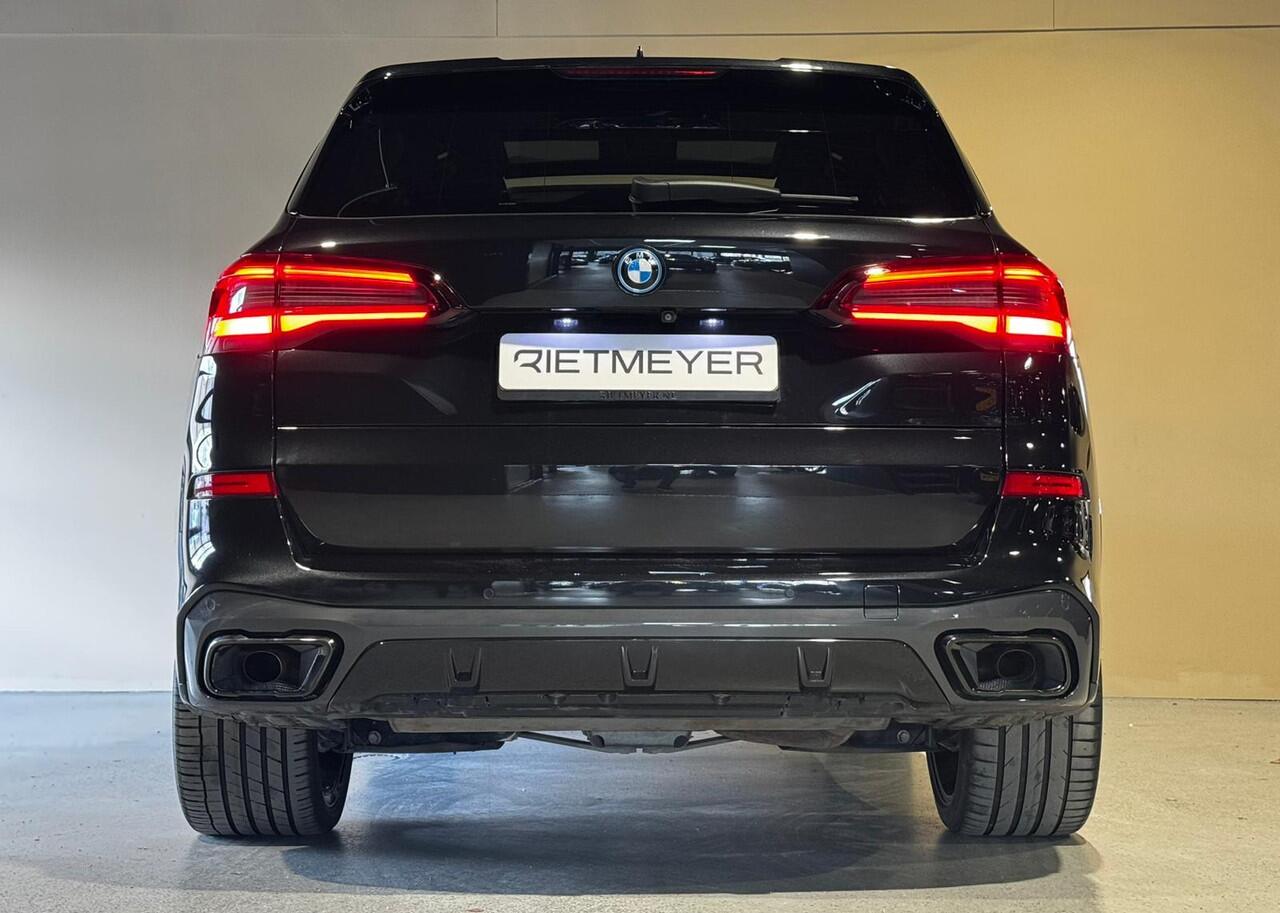 BMW X5 xDrive45e M-sport High Executive |Pano |Carbon int. |M perf. zetels |Skylounge |Luchtvering |HUD |Stoelverkoel. |Memory |360°