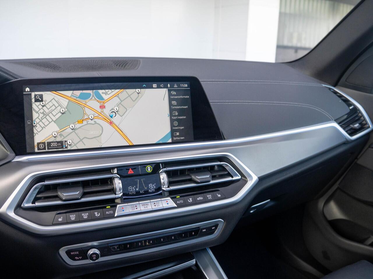 BMW X5 xDrive45e | High Executive | M Sportpakket | Innovationspakket | Comfort Access | Panoramadak | Stoelverwarming | Head-Up Display | 21''