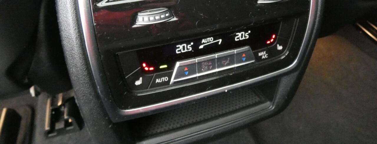 BMW X5 XDRIVE45E M-Sport,Achterasbest,MStoelen,360,HeadUp