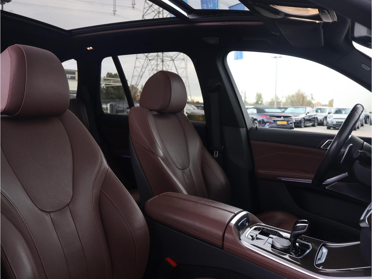 BMW X5 xDrive45e High Executive / M-Sportpakket / Softclose / Panoramadak / Bowers & Wilkins / 21'' /