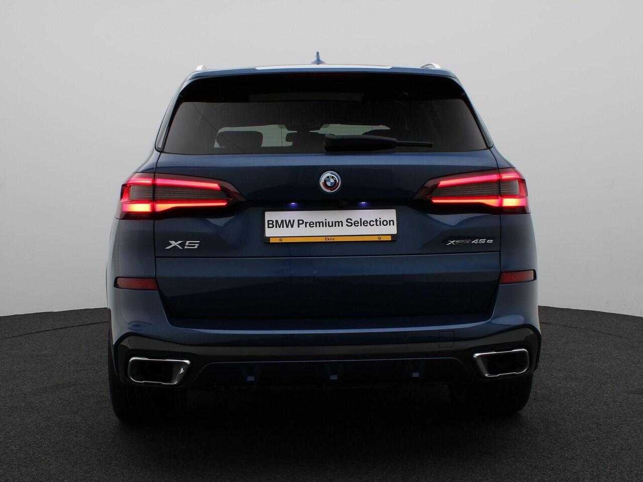 BMW X5 xDrive45e High Executive | M Sportpakket | Safety Pack | BMW Personal CoPilot Pack | Integral Active Steering | Panoramadak SkyLounge | Driving Assistant Professional | Head-Up Display | HiFi | 22''