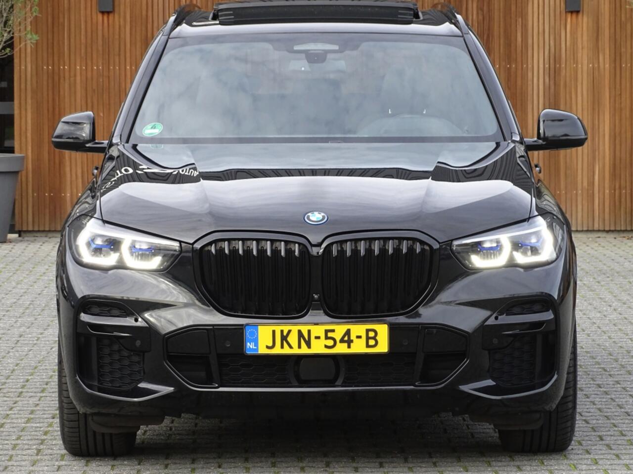 BMW X5 45e X-Drive 394PK / M-Sport / Individual / 360° / Laser / HK / 2