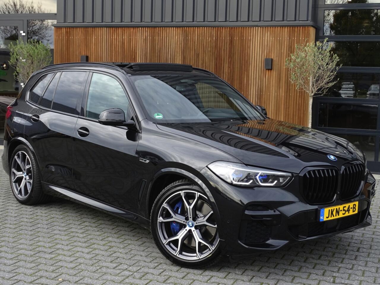 BMW X5 45e X-Drive 394PK / M-Sport / Individual / 360° / Laser / HK / 2